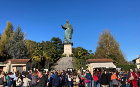 Arona: dal primo maggio quattro appuntamenti per conoscere la storia del Colosso di San Carlo Borromeo