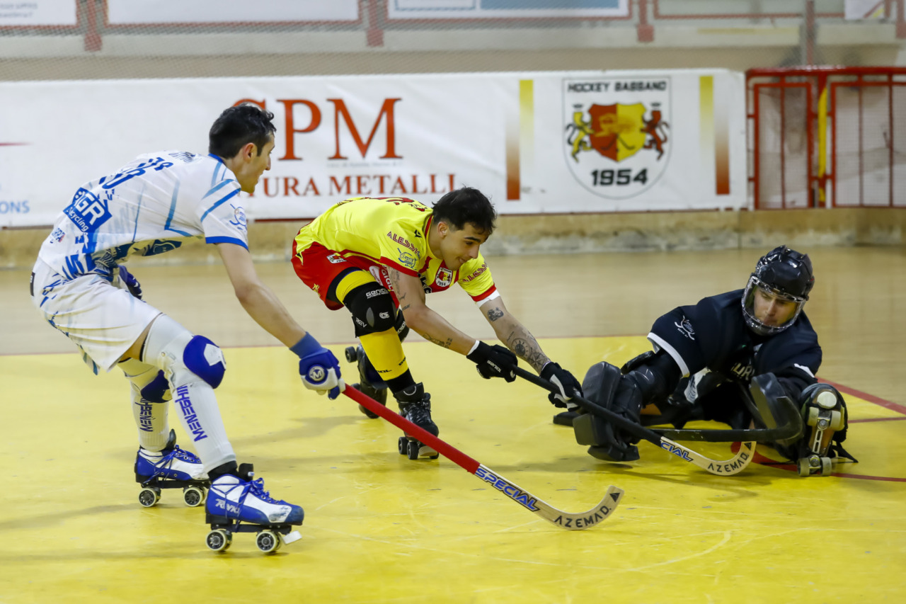 Gara 1 playoff, TR Azzurra Novara lotta ma cede 4-2 a Bassano