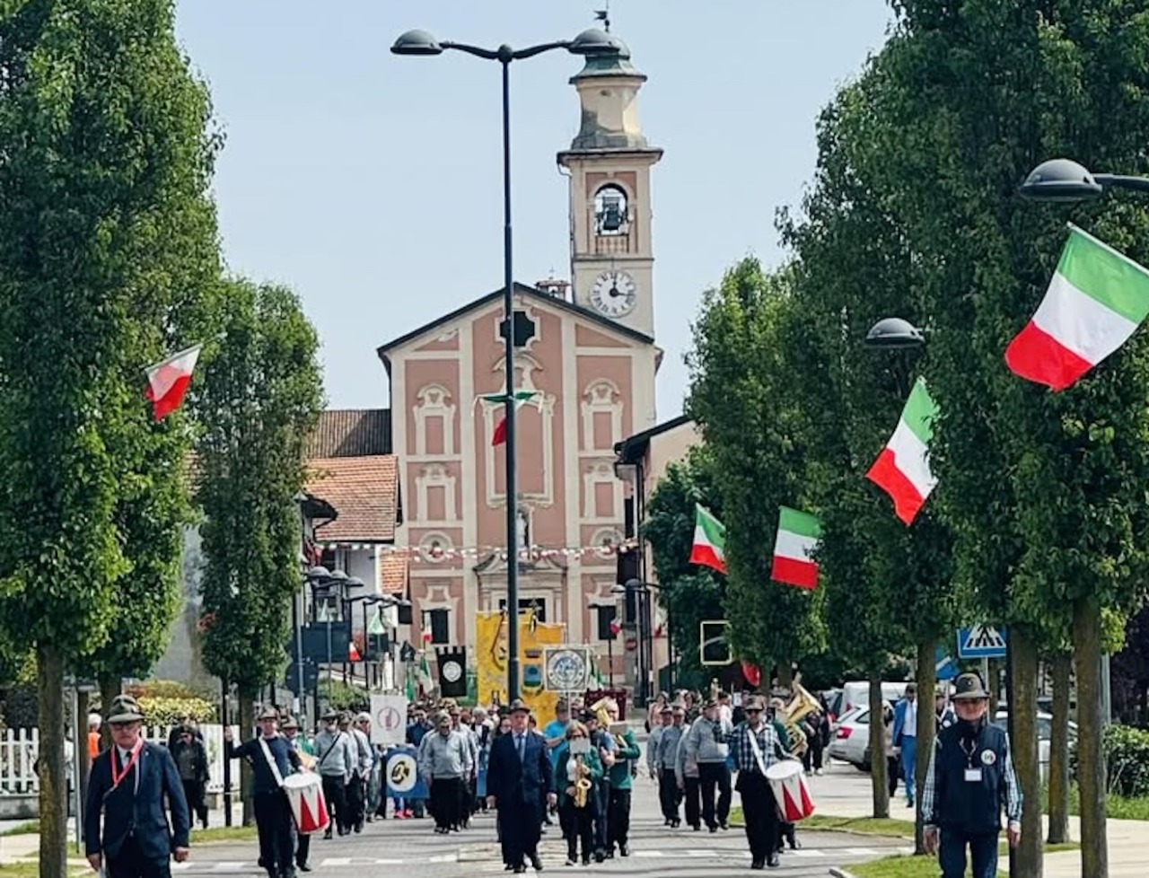 Il Gruppo Alpini di Cressa festeggia 25 anni di attività