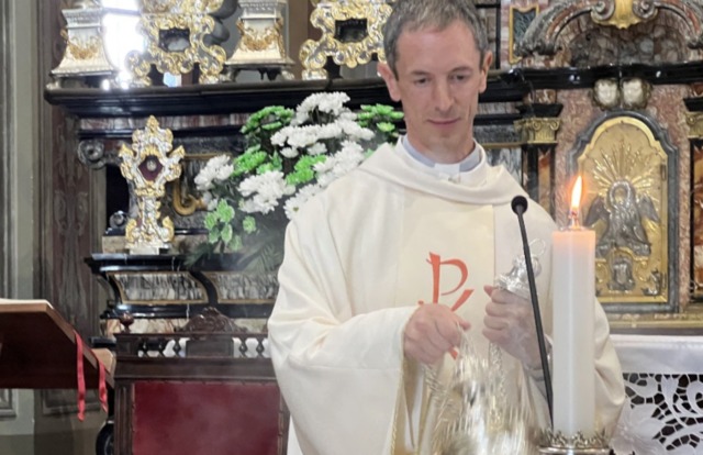 Meina, don Alberto Bovio è il nuovo parroco