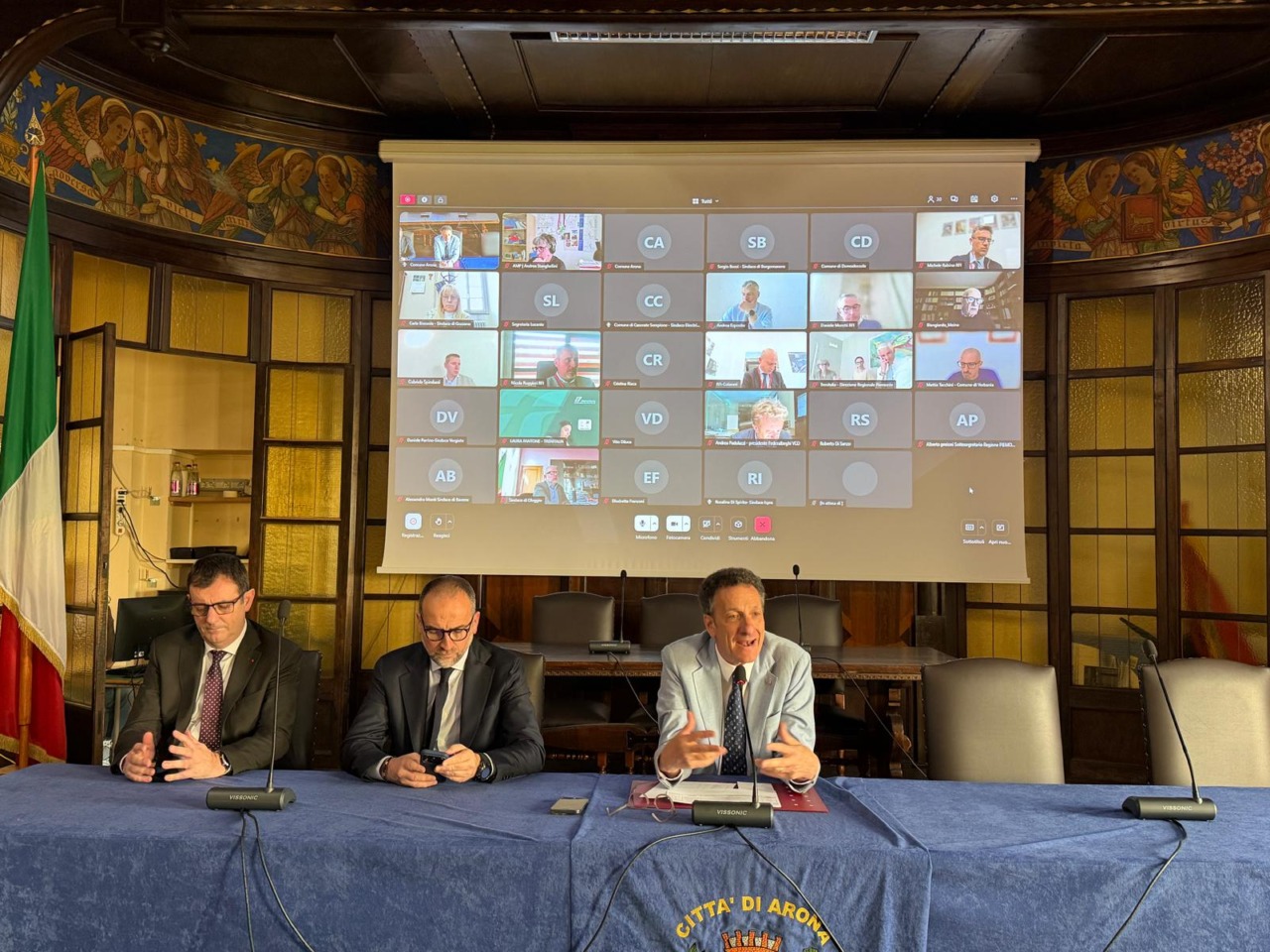 Arona, confronto sul servizio ferroviario: incontro tra istituzioni e operatori