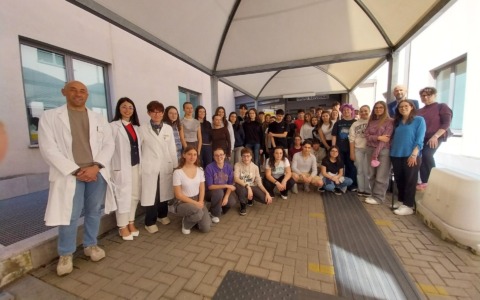 Studenti dei licei Don Bosco e Galilei in visita formativa all’Asl per conoscere il mondo ospedaliero