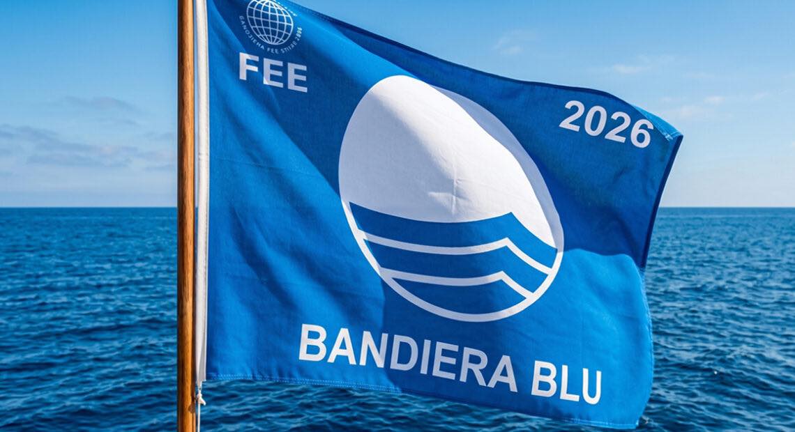 Bandiera Blu 2026, il Piemonte cala il poker: premiati tre Comuni del Vco e Gozzano nel Novarese