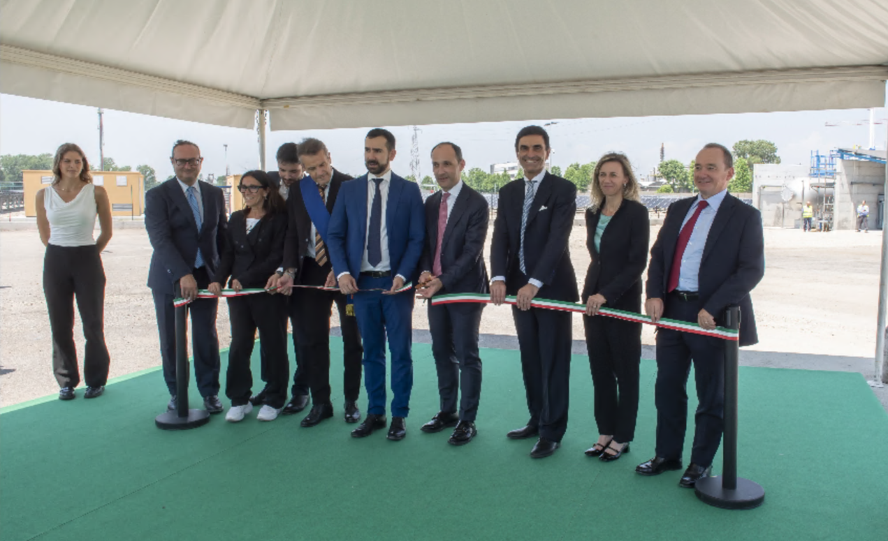 Idrogeno verde, inaugurato a Trecate il nuovo impianto della Sarpom