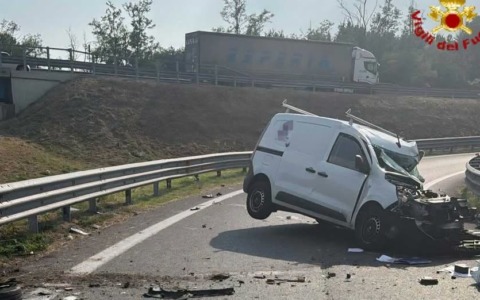 Tragedia in autostrada: perde il controllo del mezzo e muore 62enne di Comignago