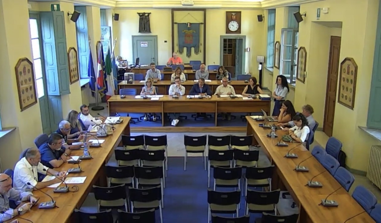 Provincia di Novara, bilancio in equilibrio: quasi un milione di euro in più per strade e scuole