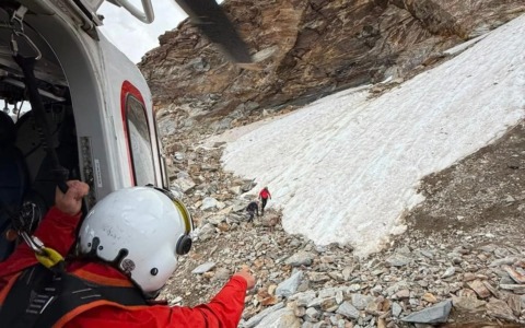 Soccorso Alpino; salvate 4 persone rimaste bloccate sul Monte Rosa