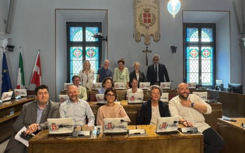 Nasce “Novara Insieme – Città Compassionevole”: una rete per accompagnare chi affronta malattia e lutto