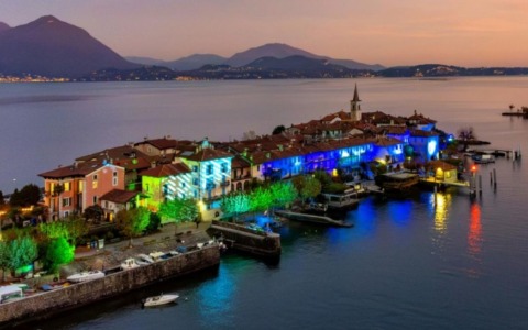 Incontro d’intesa tra il Distretto Turistico dei Laghi e i Comuni del Golfo Borromeo per la quarta edizione di “Isole di Luce”