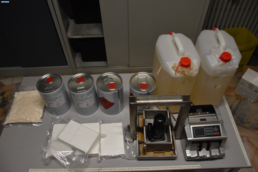 Cocaina nel Novarese: tre arresti e quasi 5 chili di droga pura sequestrati