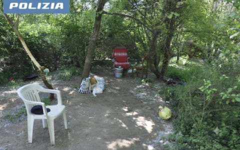 Rientra in Italia nonostante il divieto decennale: 29enne arrestato e nuovamente espulso
