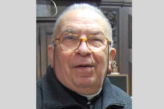 Addio a don Antonio Zanotti Fregonara, storico sacerdote della Diocesi di Novara