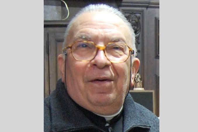 Addio a don Antonio Zanotti Fregonara, storico sacerdote della Diocesi di Novara