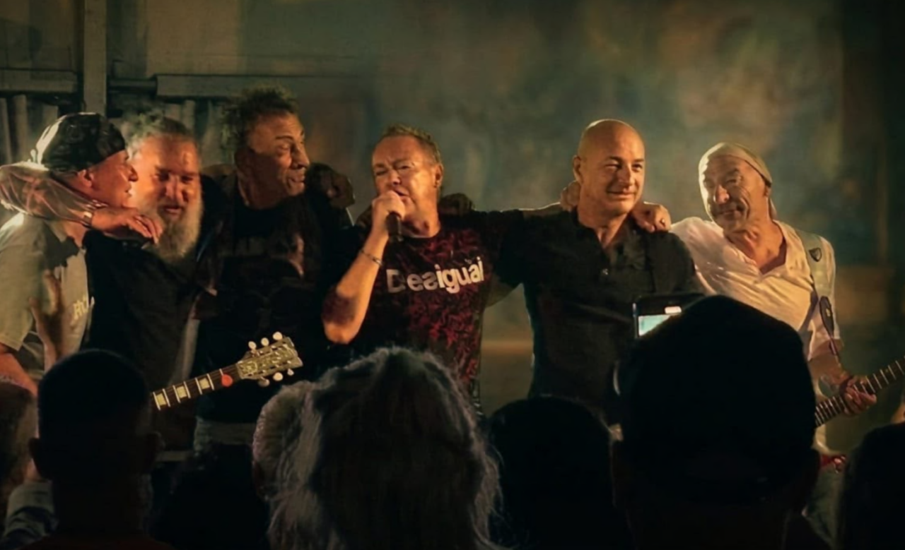 Gli Illeciti Musicali di nuovo insieme dopo 16 anni: la storica band aronese è di nuovo in tour