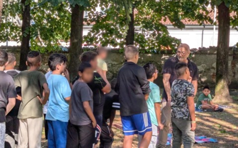 Trecate, circa 80 bambini a Villa Cicogna per “Passi di famiglia”