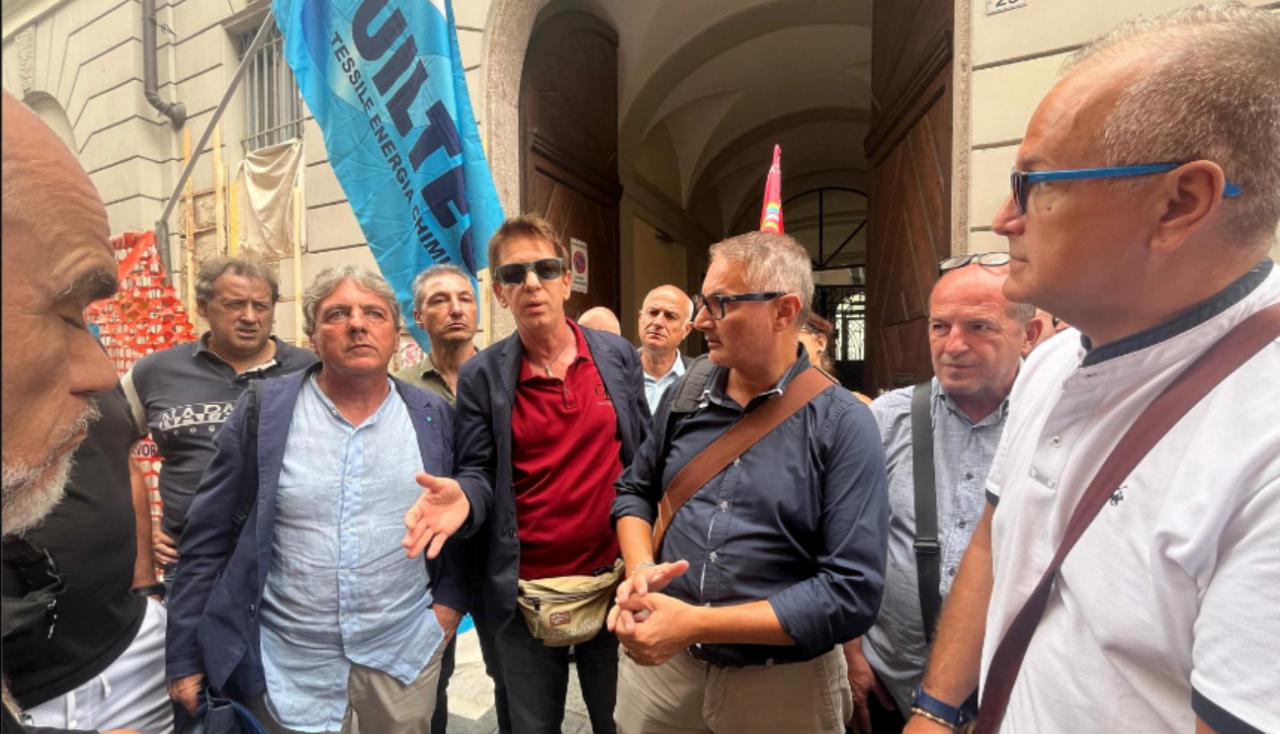 Radici Chimica, sottili spiragli di trattativa ma resta lo stato di agitazione