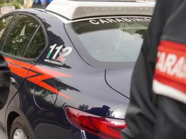 Verbania, aggressione con una cesoia da giardiniere: arrestato 43enne