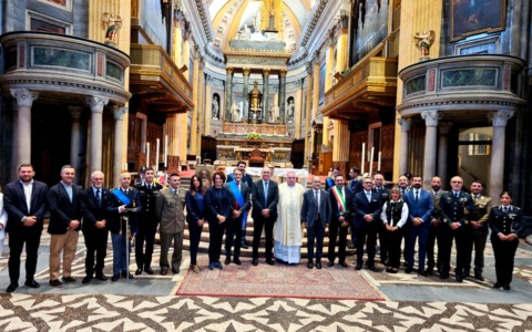 San Michele, anche a Novara la Polizia ha celebrato il suo patrono: nuova pagina social per la Questura