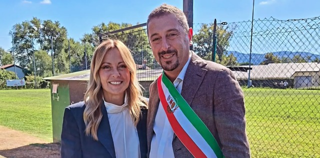 Meloni nel Novarese, visita a Sambonet e Herno: doppia tappa tra Orfengo e Lesa