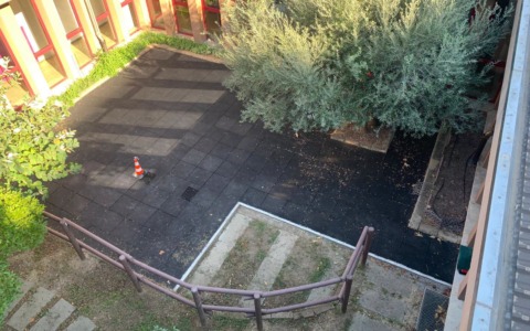 Alla scuola Collodi di Novara nasce un’aula didattica all’aperto