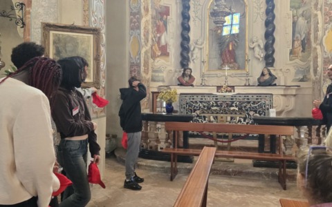 Ottimo debutto nel Novarese per “Monumenti Aperti”: oltre 70 visitatori alla Badia di Dulzago