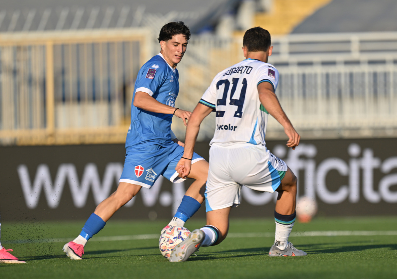 Il Novara Fc in dieci cede al Cittadella