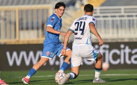 Il Novara Fc in dieci cede al Cittadella