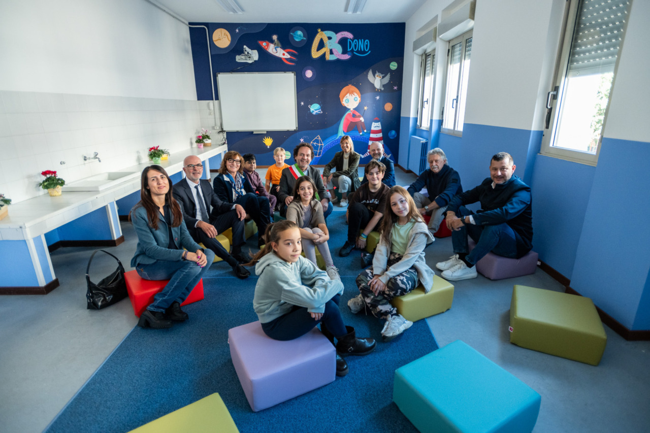 A Cameri nasce la WunderKammeri, l’aula delle meraviglie che custodisce i ricordi della scuola