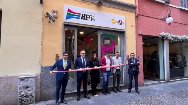 Hera apre a Novara: inaugurato lo sportello di corso Italia