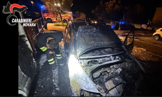 Gozzano, incendia l’auto dell’ex compagna: arrestato un 27enne