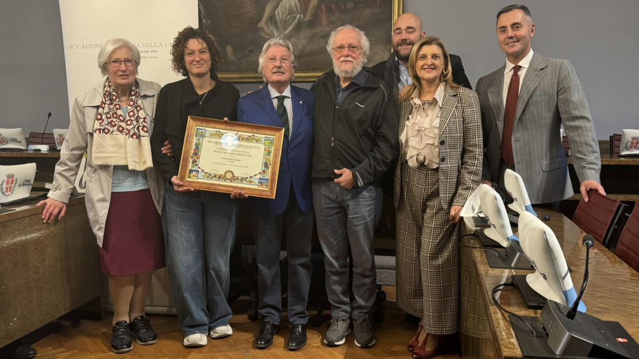 Pasticceria Caldarola riceve il Premio Massimo Alberini: una tradizione novarese dal 1953