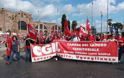 Cgil Novara e Vco, oltre 300 persone a Roma per la manifestazione «La Via Maestra»