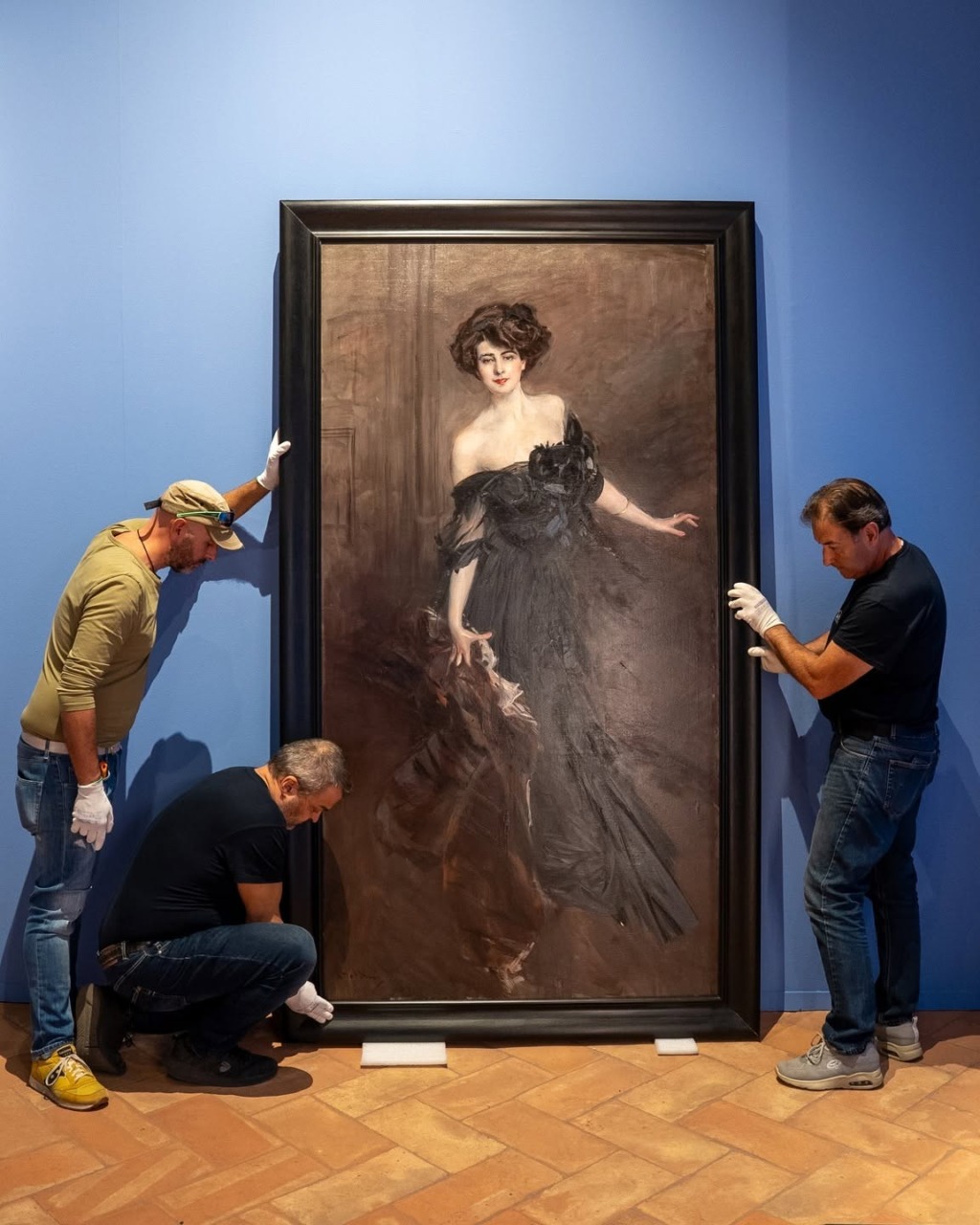 Novara, al Castello si alza il sipario su “Hayez, Boldini e Casorati. Moda e costumi nella società moderna”